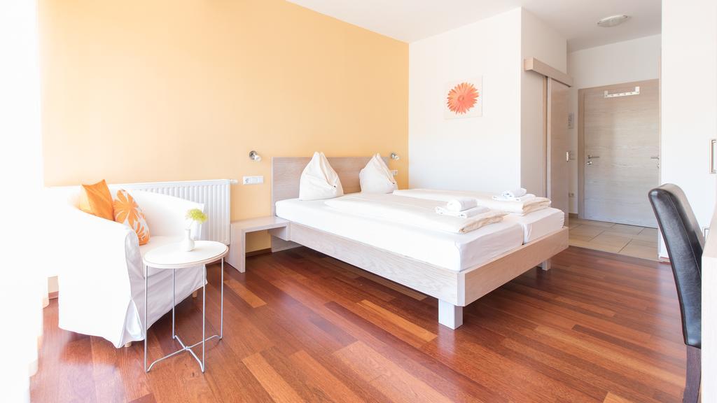 Wohlfühlpension Kristan St. Kanzian am Klopeiner See Exterior foto